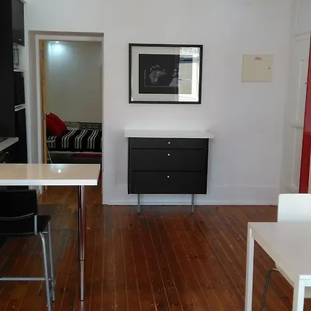 Alfama First Floor *