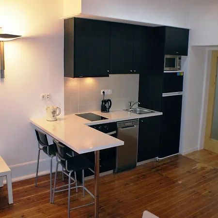 Apartment Alfama First Floor Lisbon
